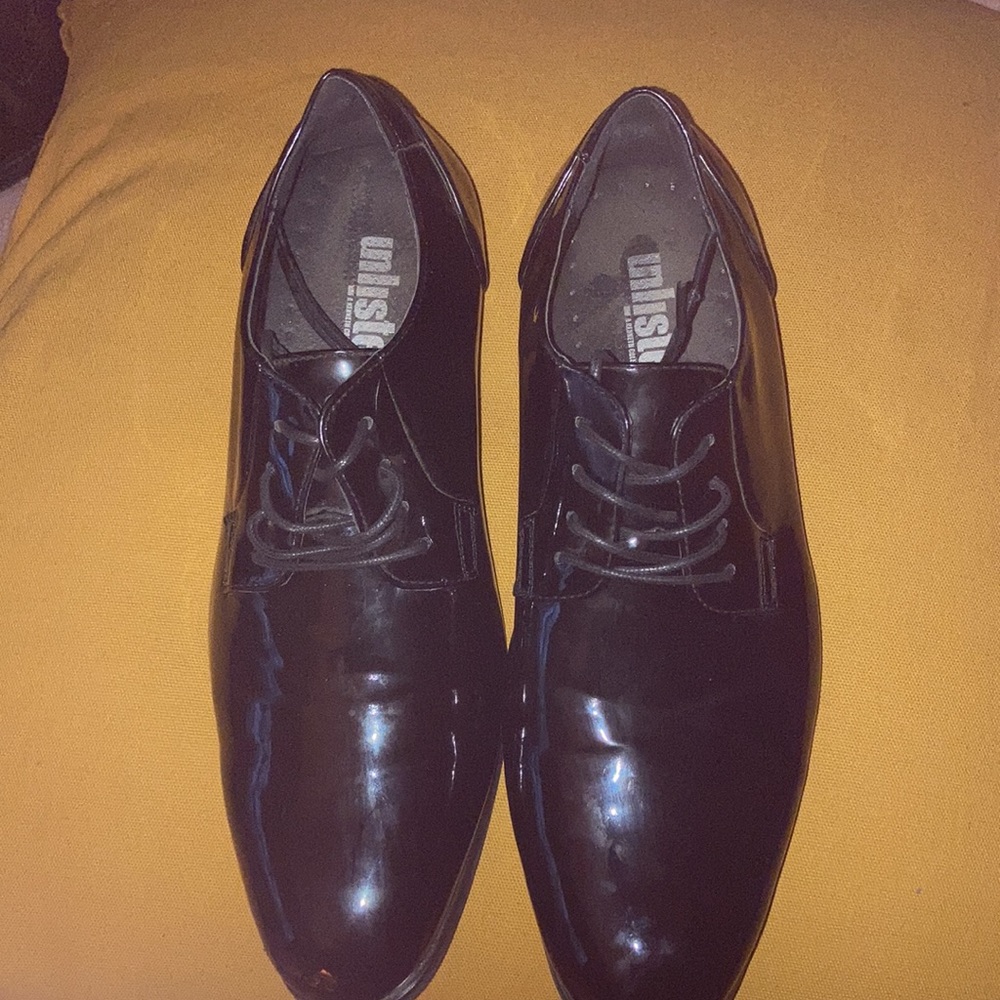 Unlisted shiny dress shoe